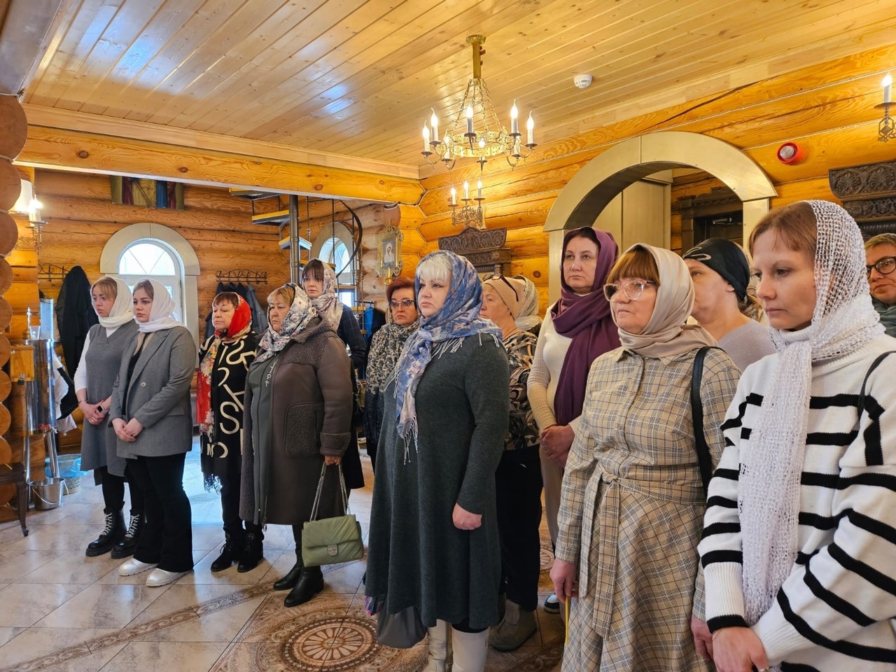 В храме Луки Крымского 8 марта прошла встреча с женами, матерями, сёстрами участников специальной военной операции.