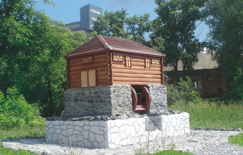 Памятник первой мельнице.